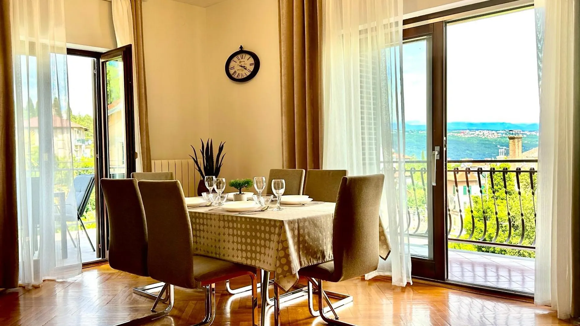 Apartments Villa Ida Opatija 0*,  Kroatien